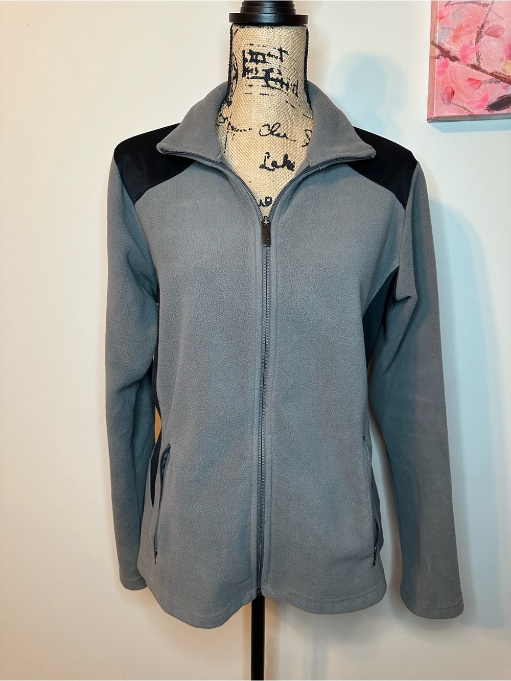 Columbia Women’s Medium Gray Black Full Zip Fleece Jacket – Excellent Condition